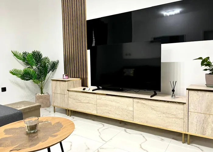 Ana Kaštel Sućurac